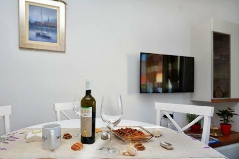 m&m Apartment Podstrana Ngoại thất bức ảnh